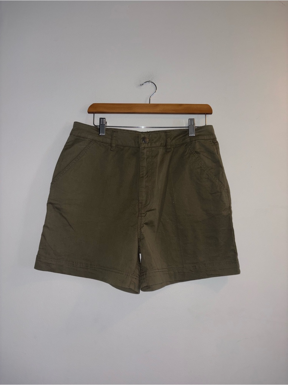 Ten Tree | Green Shorts
